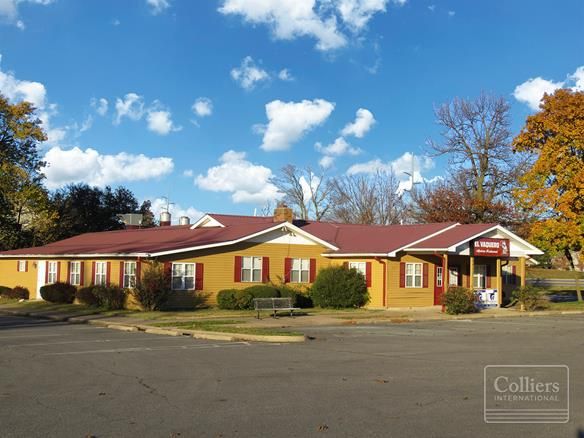 5400 SW Regional Airport Blvd, Bentonville, AR 72713